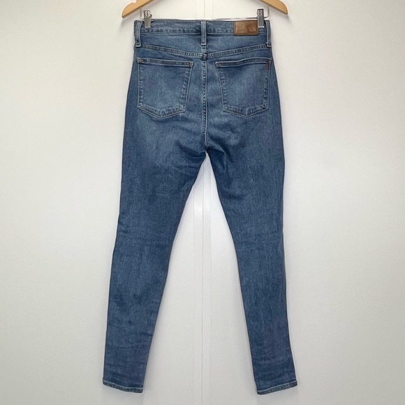 Madewell 10” High Rise Skinny Jeans Dewitt Wash Button Front - Picture 7 of 9